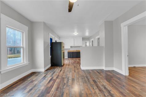 3106 Library Avenue Cleveland OH 44109