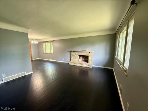 6950 Columbia Road Olmsted Twp OH 44138
