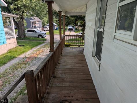 339 Harris Street Kent OH 44240