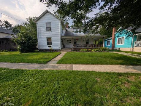 339 Harris Street Kent OH 44240