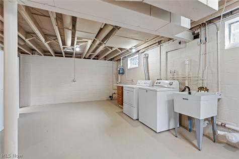 4026 Columbia Road North Olmsted OH 44070