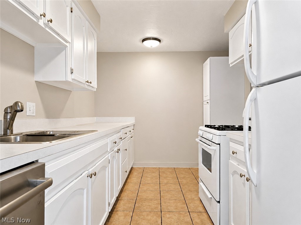 12900 Lake Avenue Lakewood OH 44107