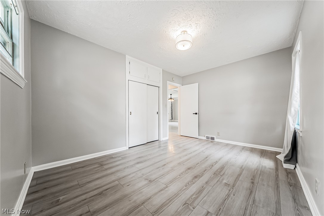 24111 Edgehill Drive Beachwood OH 44122