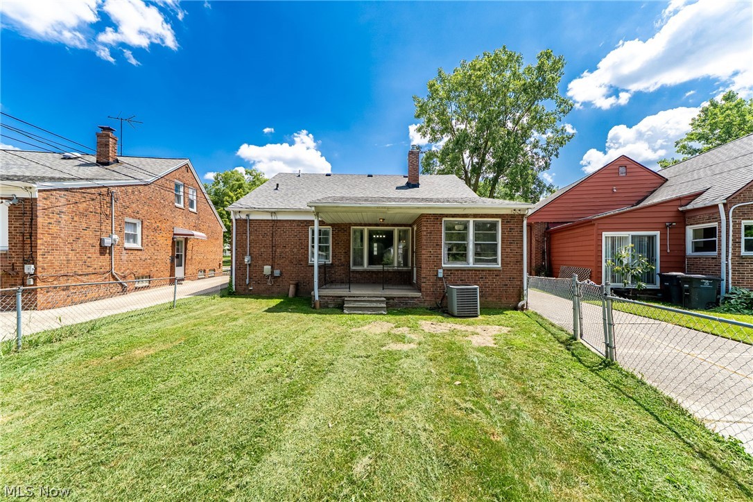 24111 Edgehill Drive Beachwood OH 44122