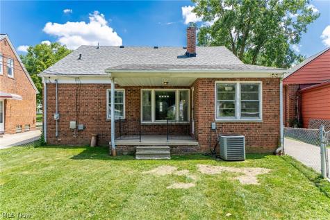 24111 Edgehill Drive Beachwood OH 44122