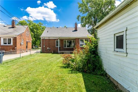 24111 Edgehill Drive Beachwood OH 44122