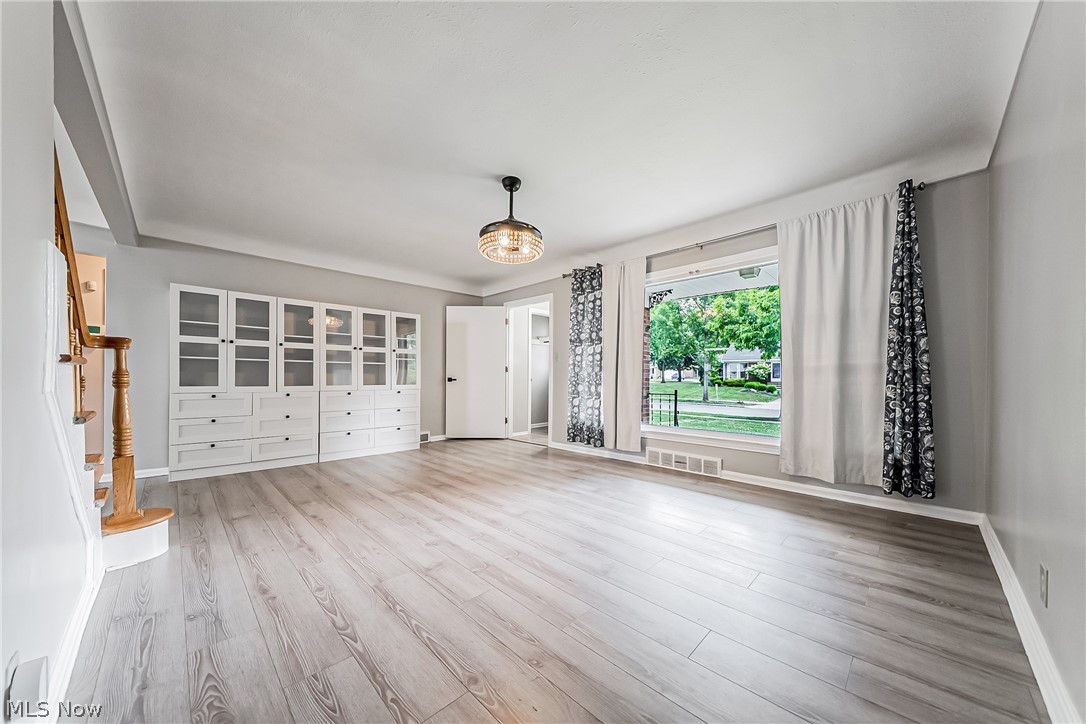 24111 Edgehill Drive Beachwood OH 44122
