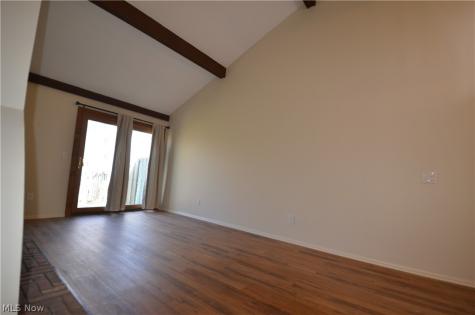 6933 W Fitzwater Road Brecksville OH 44141
