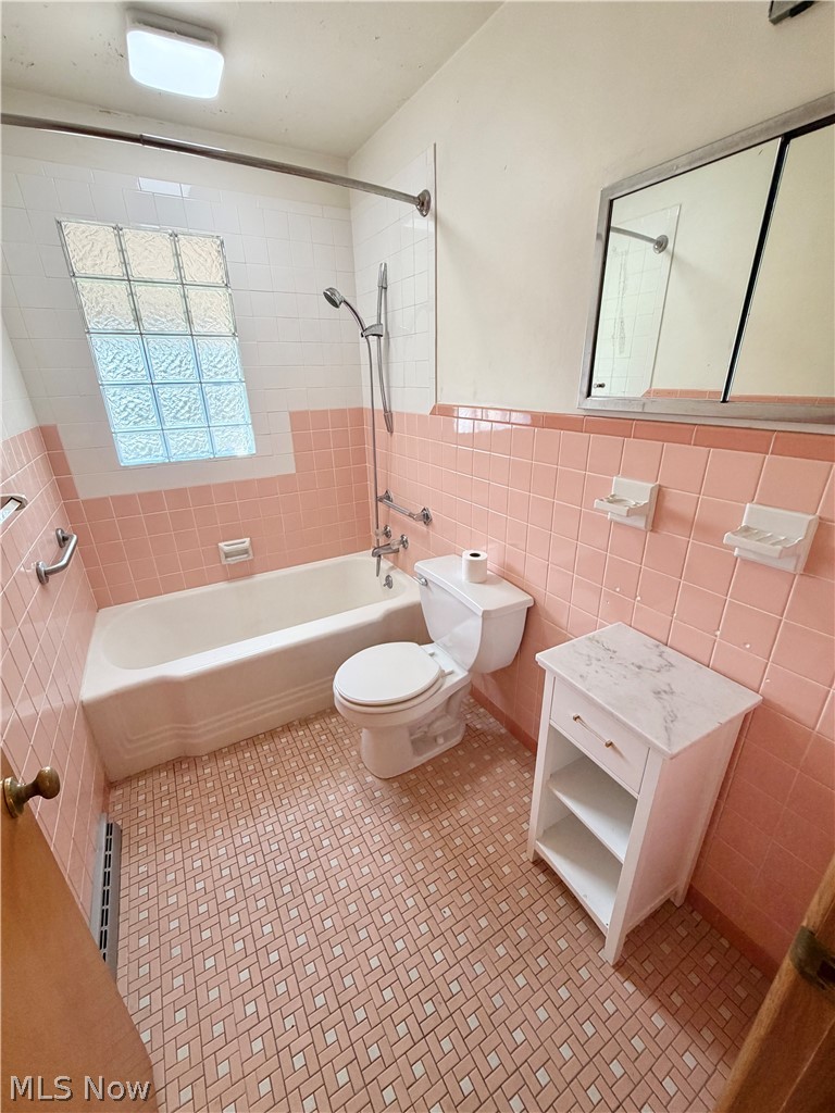 32 Orchard Drive Poland OH 44514
