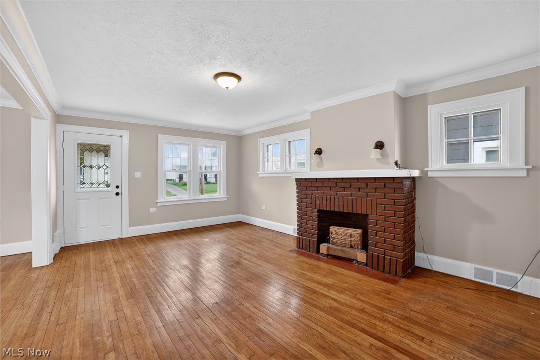 4874 E 95th Street Garfield Heights OH 44125