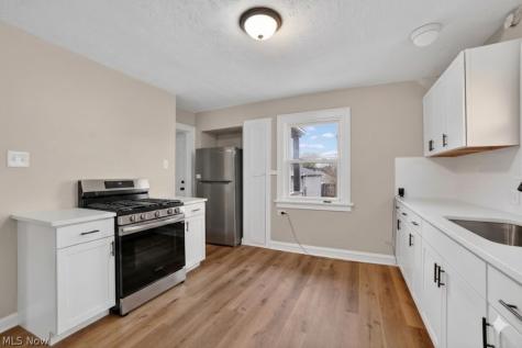4874 E 95th Street Garfield Heights OH 44125