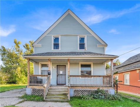 3625 Newark Avenue Garfield Heights OH 44109