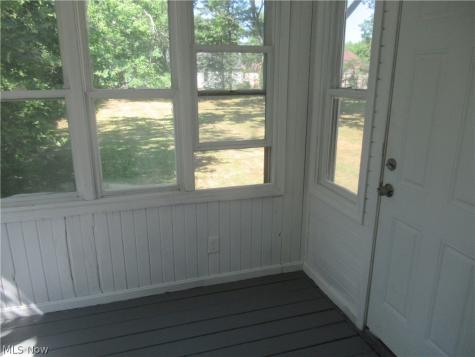 5095 Edenhurst Road Lyndhurst OH 44124