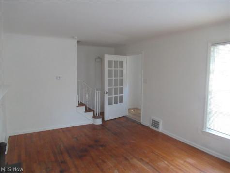 5095 Edenhurst Road Lyndhurst OH 44124