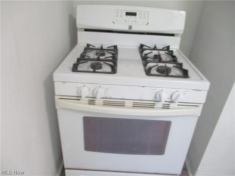 5095 Edenhurst Road Lyndhurst OH 44124