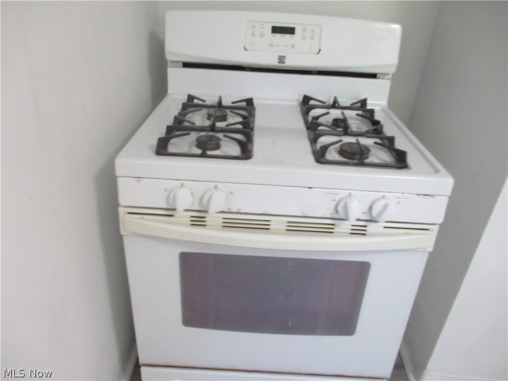 5095 Edenhurst Road Lyndhurst OH 44124