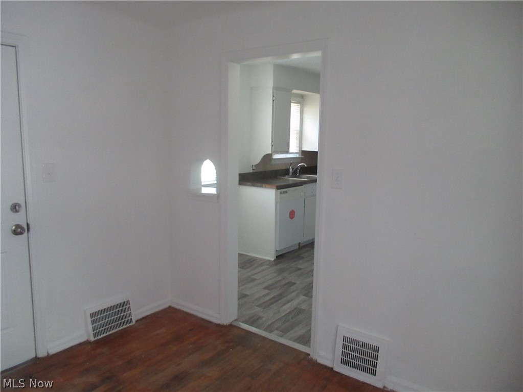 5095 Edenhurst Road Lyndhurst OH 44124