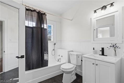 14605 S Woodland Road Shaker Heights OH 44120
