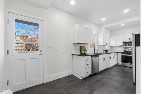14605 S Woodland Road Shaker Heights OH 44120