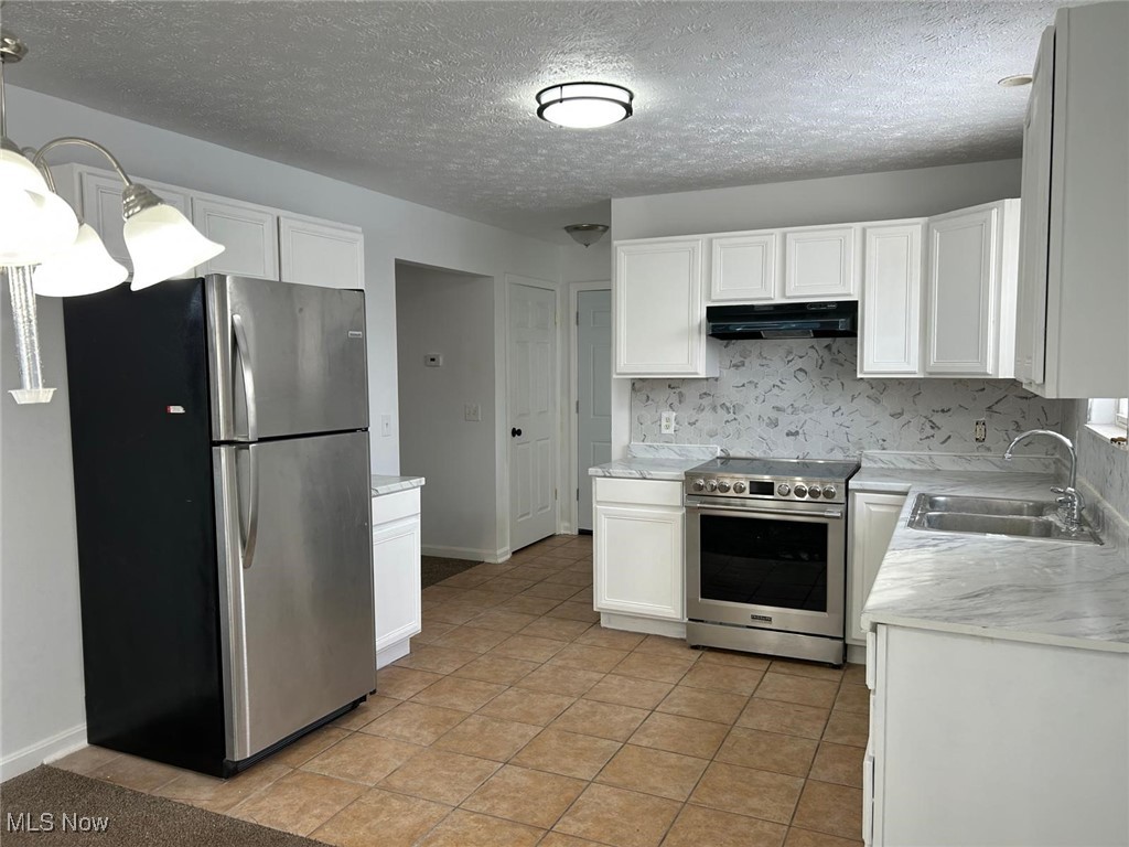 3164 E 130 Street Cleveland OH 44120