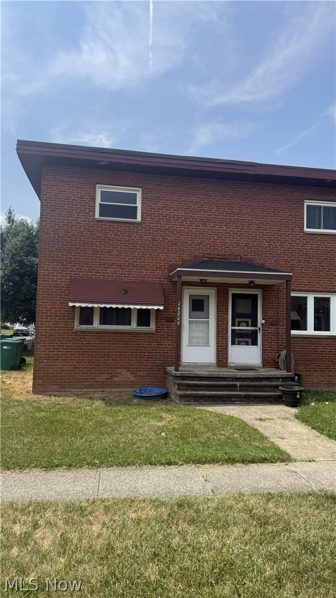 16209 Maplewood Court Maple Heights OH 44137