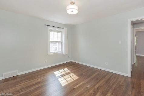 19825 Winslow Road Shaker Heights OH 44122