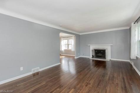 19825 Winslow Road Shaker Heights OH 44122