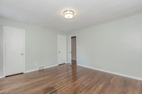 19825 Winslow Road Shaker Heights OH 44122