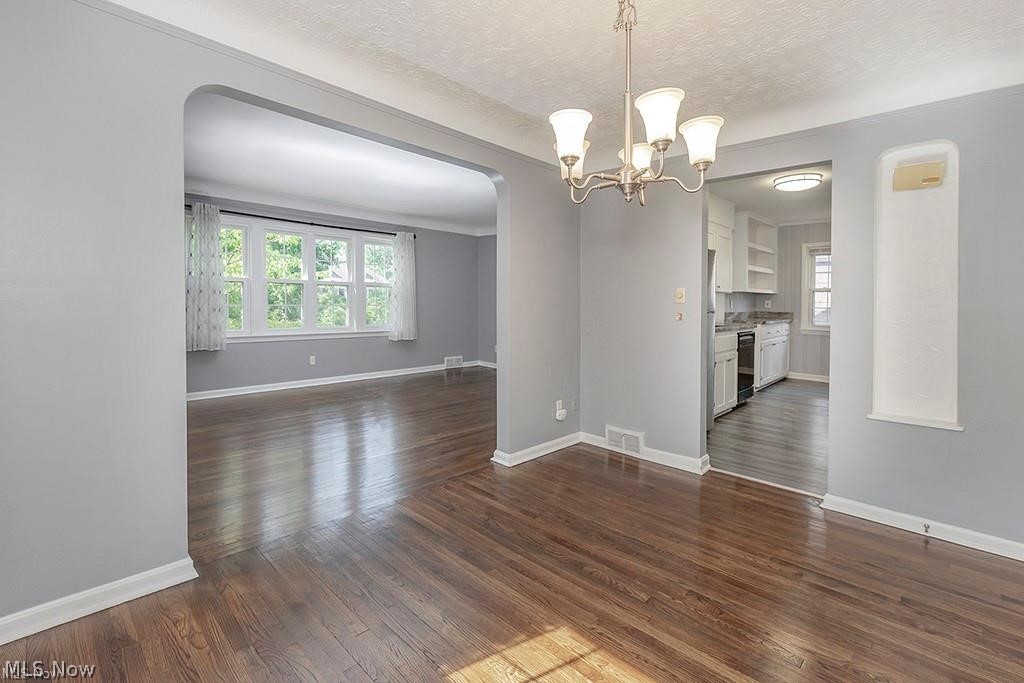 19825 Winslow Road Shaker Heights OH 44122