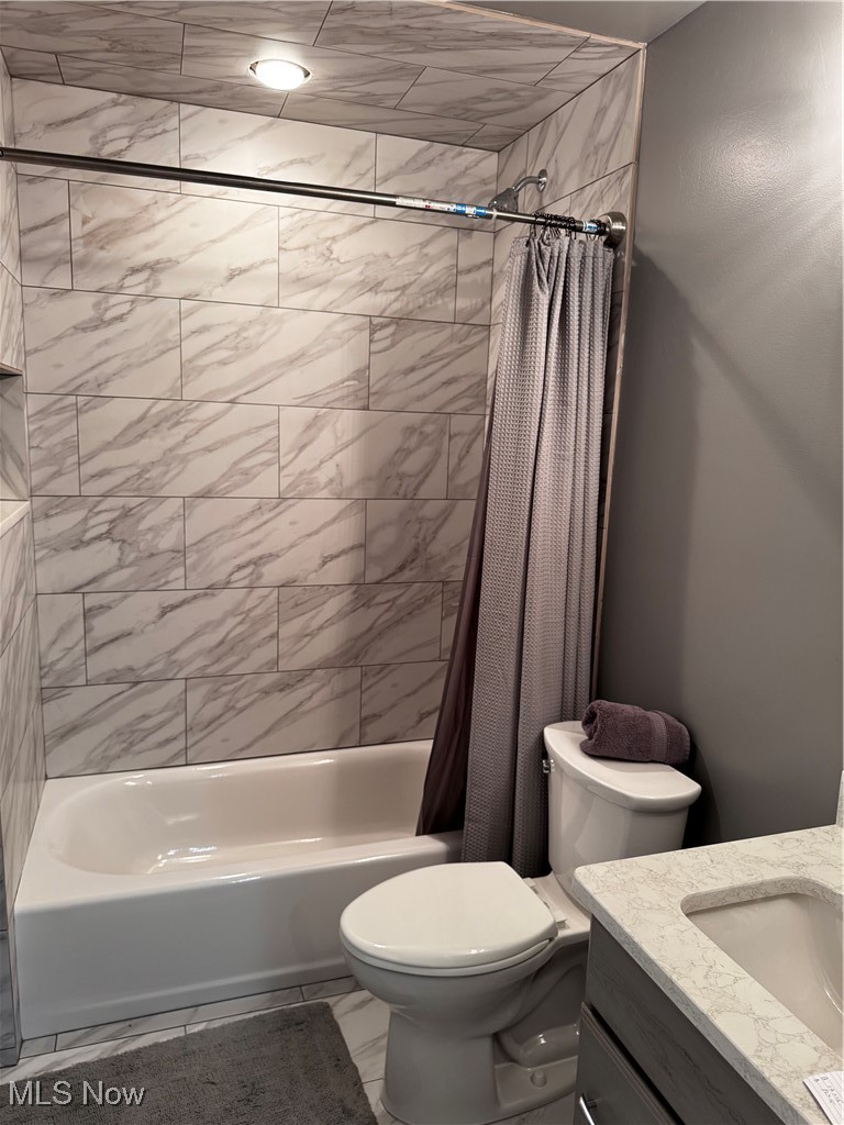 7633 Hidden Valley Drive Kirtland OH 44094