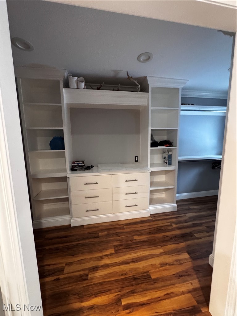 7633 Hidden Valley Drive Kirtland OH 44094