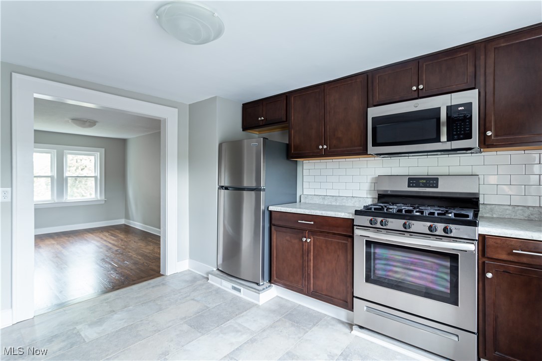 1392 Sheffield Road South Euclid OH 44121