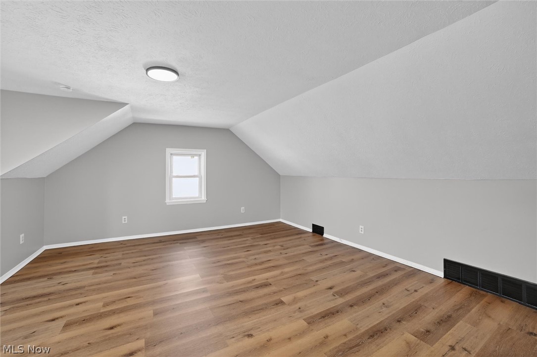 303 S Green Road South Euclid OH 44121