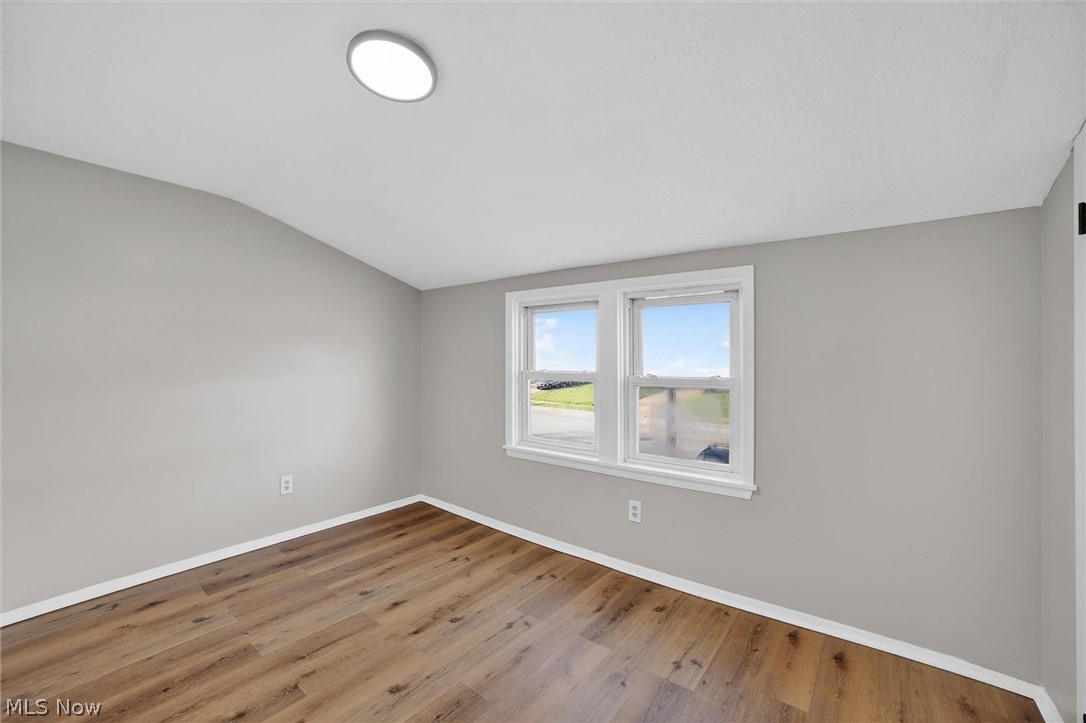 303 S Green Road South Euclid OH 44121