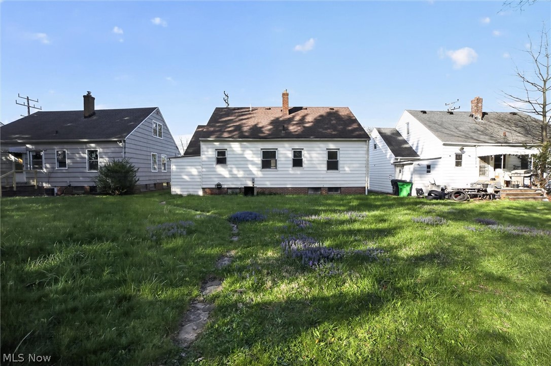 303 S Green Road South Euclid OH 44121