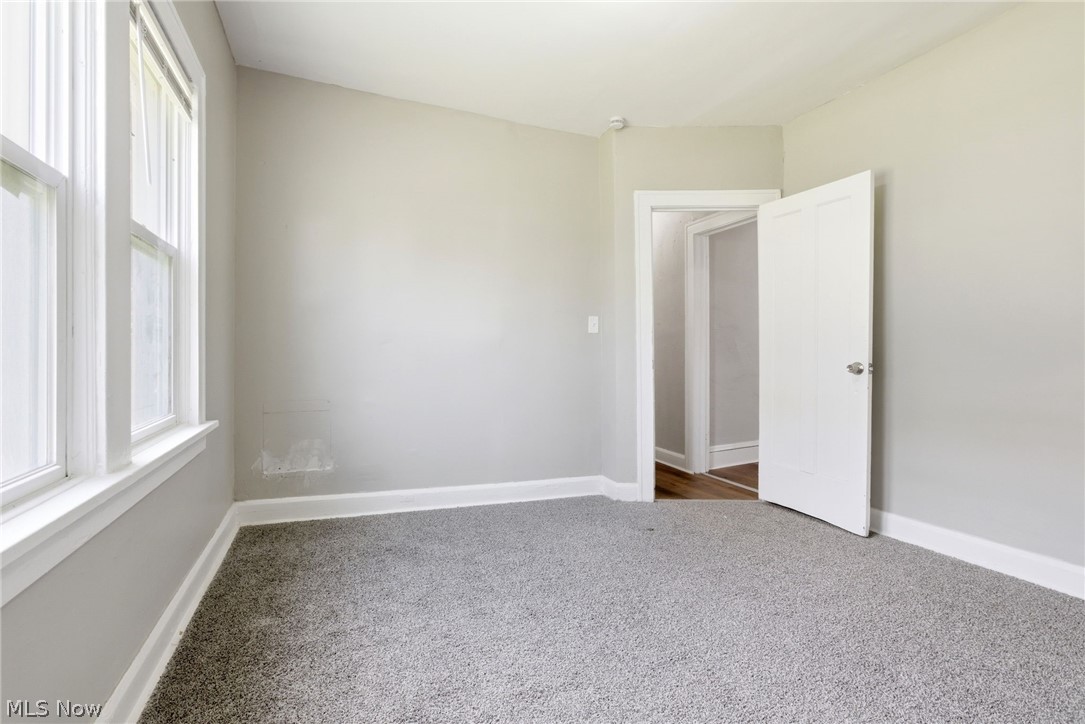 1842 Colonnade Road Cleveland OH 44112
