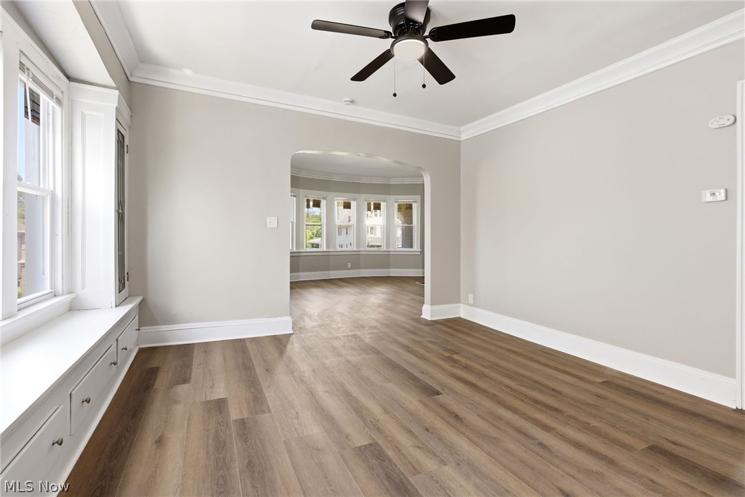 1842 Colonnade Road Cleveland OH 44112