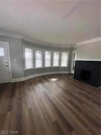1842 Colonnade Road Cleveland OH 44112