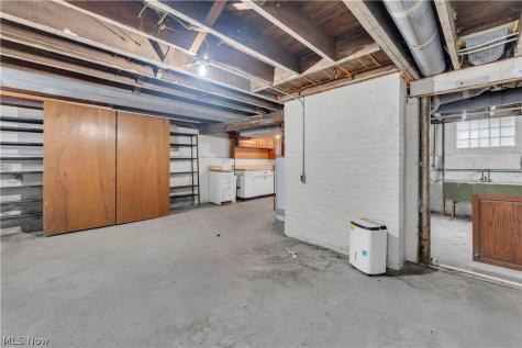 20014 Mountville Drive Maple Heights OH 44137