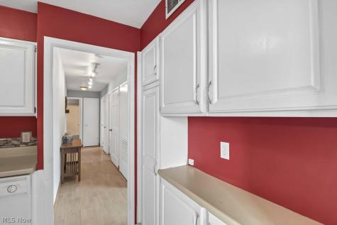 11850 Edgewater Drive Lakewood OH 44107