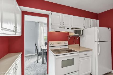 11850 Edgewater Drive Lakewood OH 44107