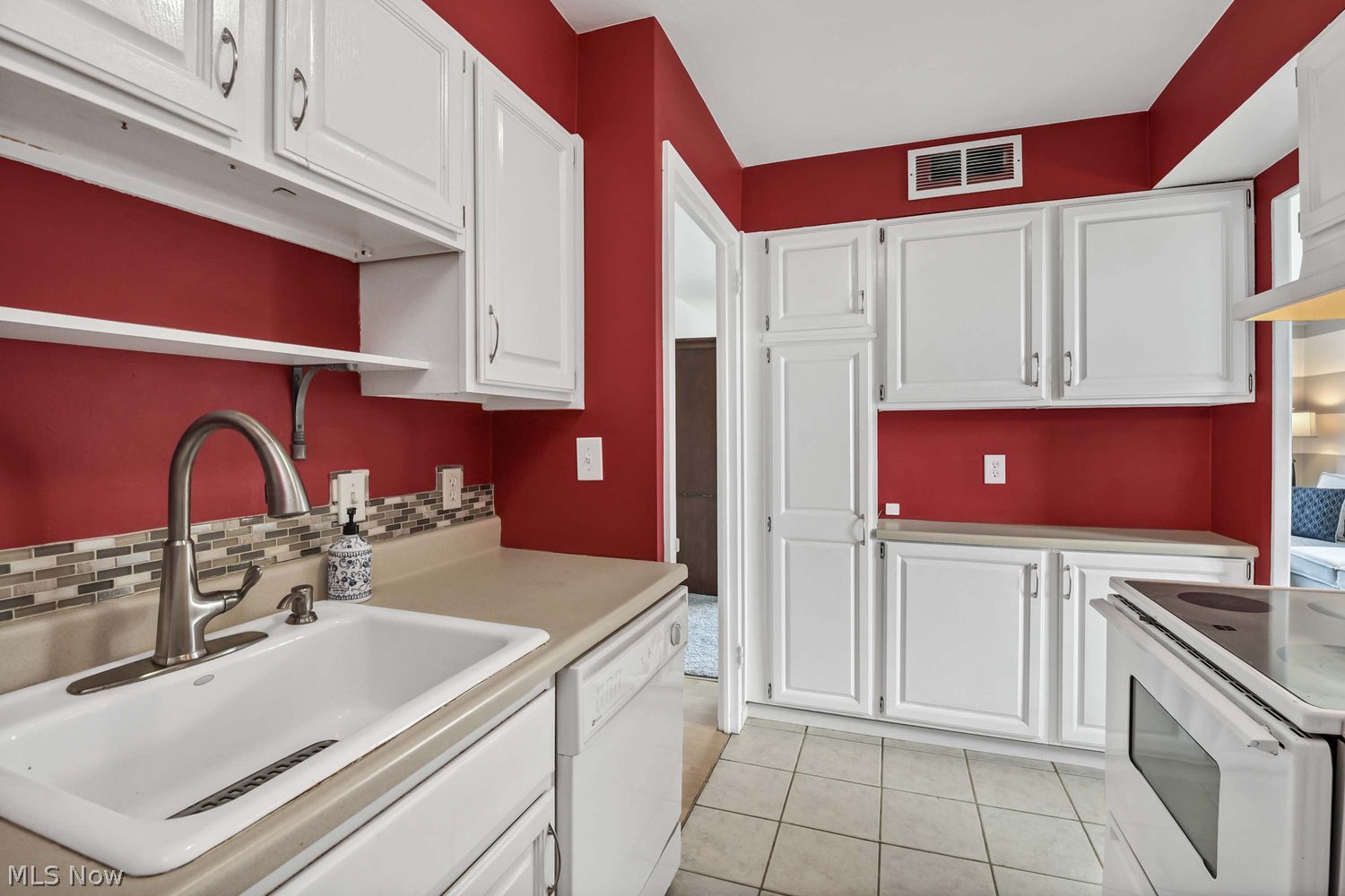 11850 Edgewater Drive Lakewood OH 44107