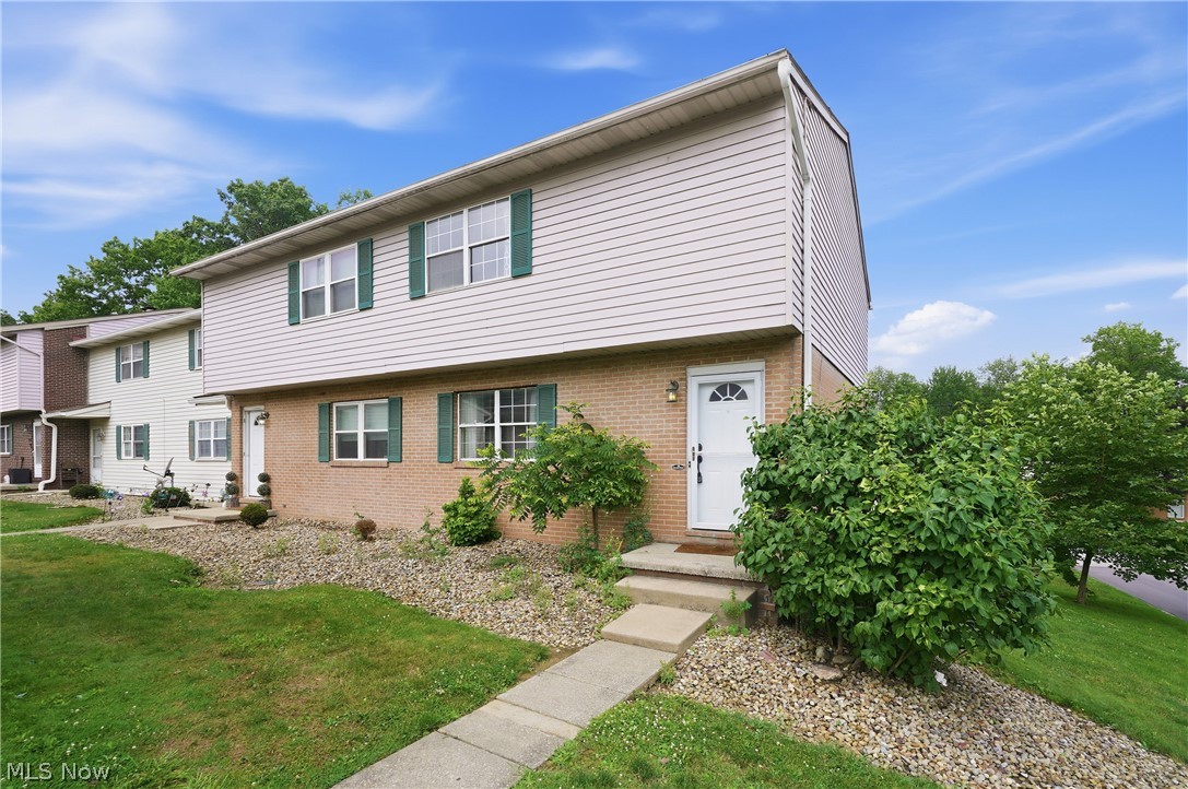 1326 Aarons Way Kent OH 44240