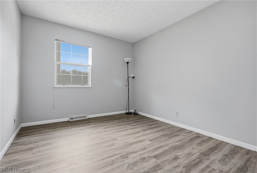 1326 Aarons Way Kent OH 44240