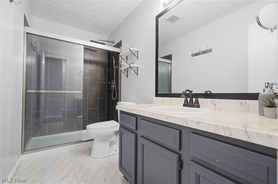 1326 Aarons Way Kent OH 44240