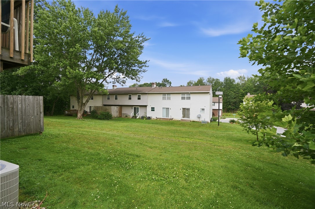 1326 Aarons Way Kent OH 44240