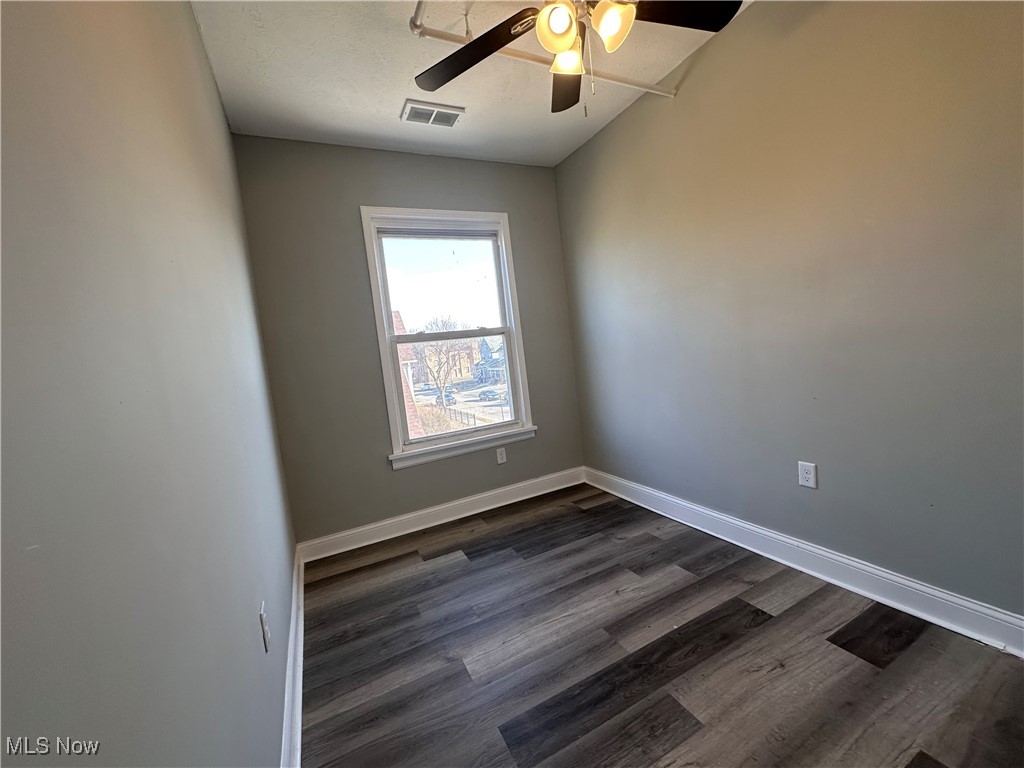 1884 E 81st Street Cleveland OH 44103