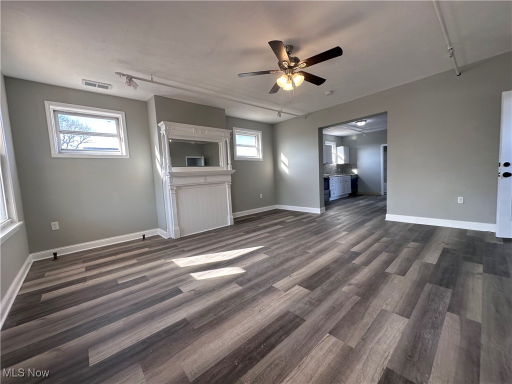 1884 E 81st Street Cleveland OH 44103