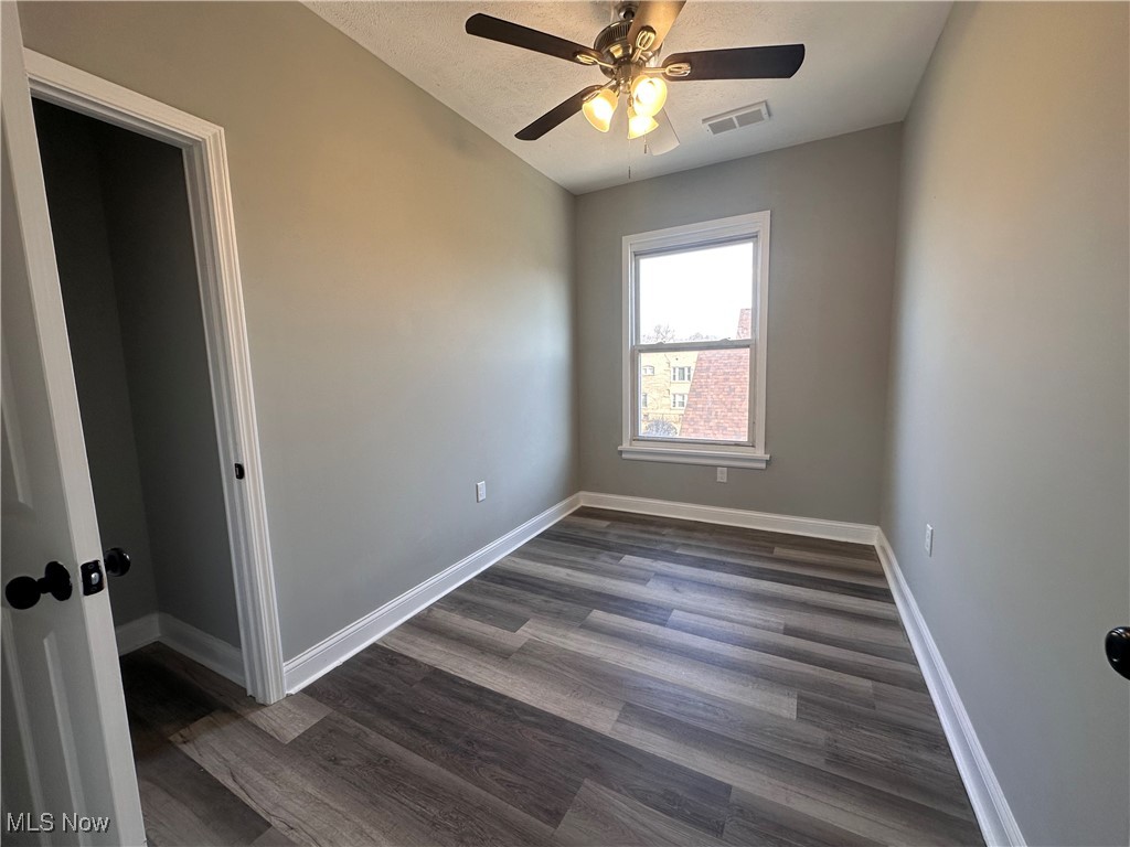 1884 E 81st Street Cleveland OH 44103