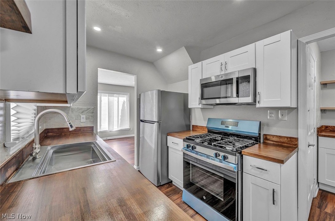 12508 Sobieski Avenue Cleveland OH 44135
